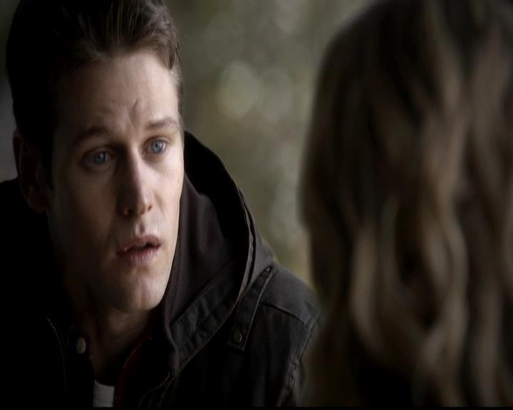 VampireDiariesWorld-dot-org_4x21ShesComeUndone0658.jpg