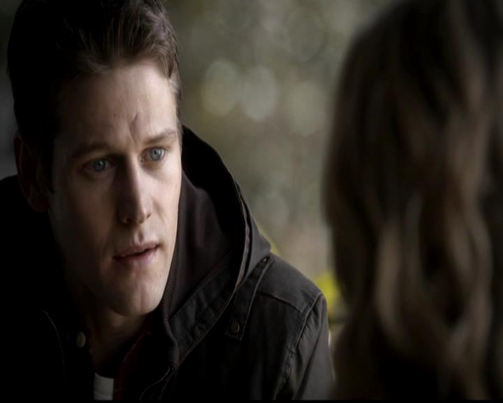 VampireDiariesWorld-dot-org_4x21ShesComeUndone0659.jpg