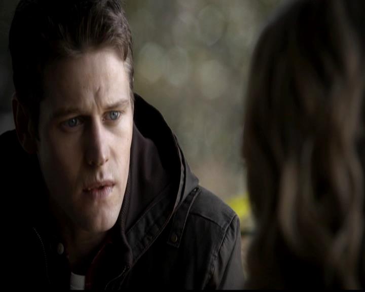 VampireDiariesWorld-dot-org_4x21ShesComeUndone0661.jpg