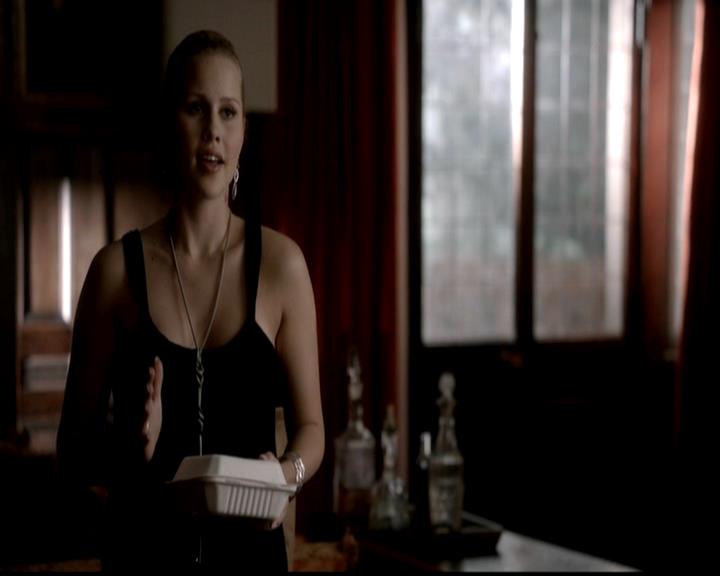 VampireDiariesWorld-dot-org_4x21ShesComeUndone0677.jpg