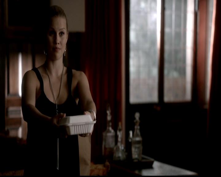 VampireDiariesWorld-dot-org_4x21ShesComeUndone0683.jpg