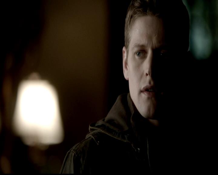 VampireDiariesWorld-dot-org_4x21ShesComeUndone0695.jpg