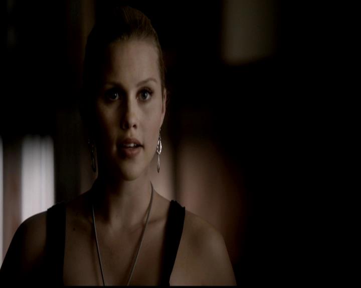 VampireDiariesWorld-dot-org_4x21ShesComeUndone0698.jpg