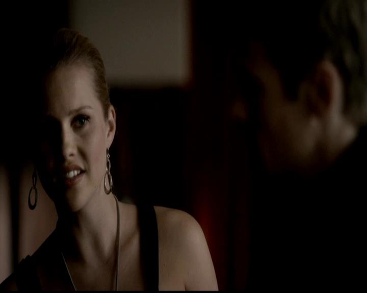 VampireDiariesWorld-dot-org_4x21ShesComeUndone0715.jpg