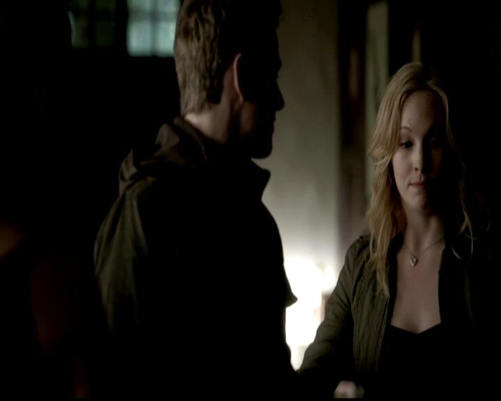 VampireDiariesWorld-dot-org_4x21ShesComeUndone0726.jpg