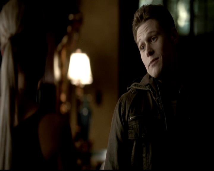 VampireDiariesWorld-dot-org_4x21ShesComeUndone0735.jpg