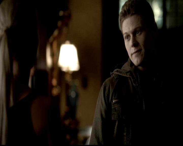 VampireDiariesWorld-dot-org_4x21ShesComeUndone0736.jpg