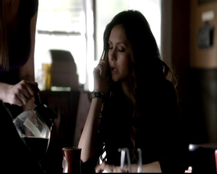 VampireDiariesWorld-dot-org_4x21ShesComeUndone0761.jpg