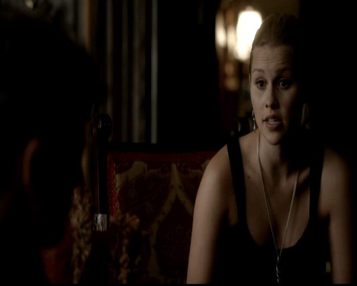 VampireDiariesWorld-dot-org_4x21ShesComeUndone1095.jpg