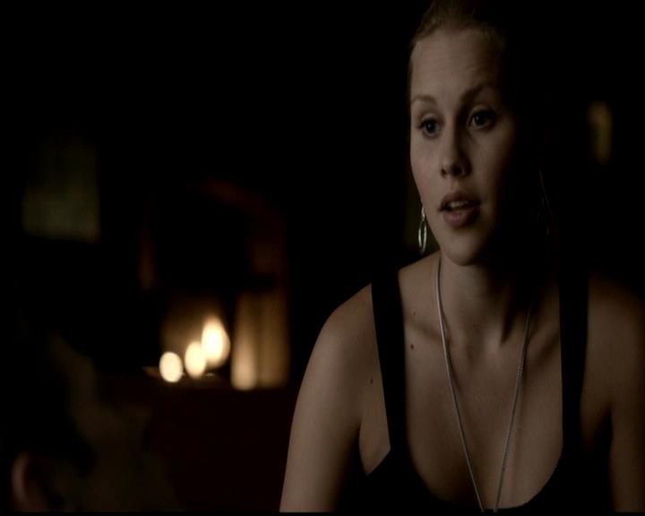 VampireDiariesWorld-dot-org_4x21ShesComeUndone1126.jpg