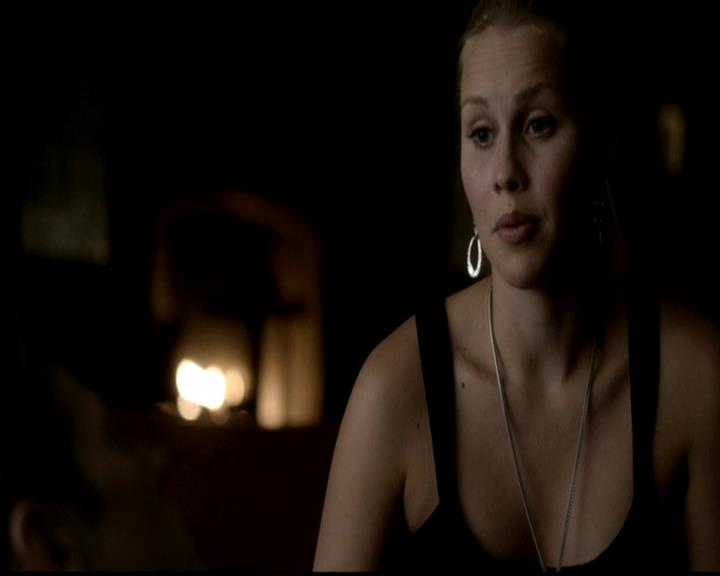 VampireDiariesWorld-dot-org_4x21ShesComeUndone1127.jpg