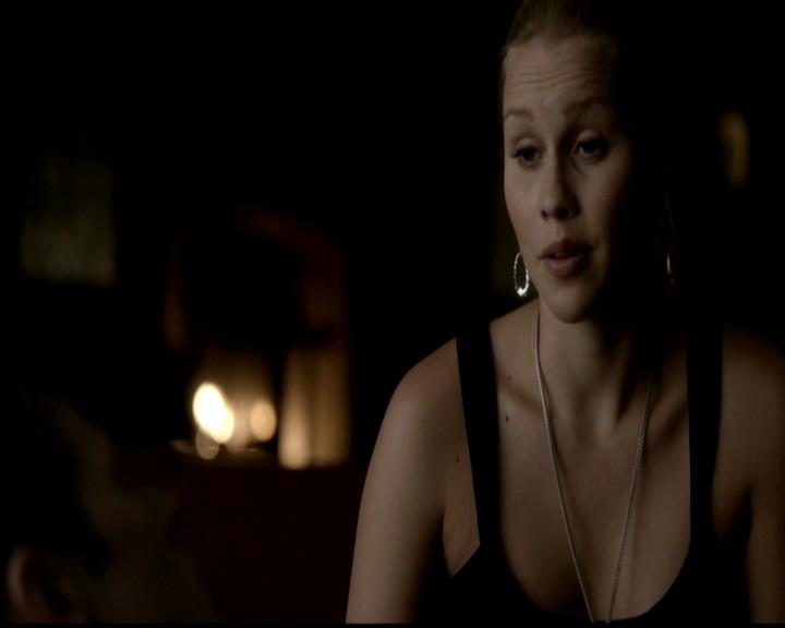 VampireDiariesWorld-dot-org_4x21ShesComeUndone1128.jpg