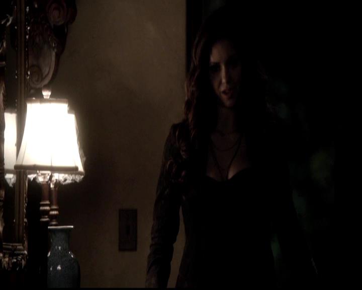 VampireDiariesWorld-dot-org_4x21ShesComeUndone1153.jpg