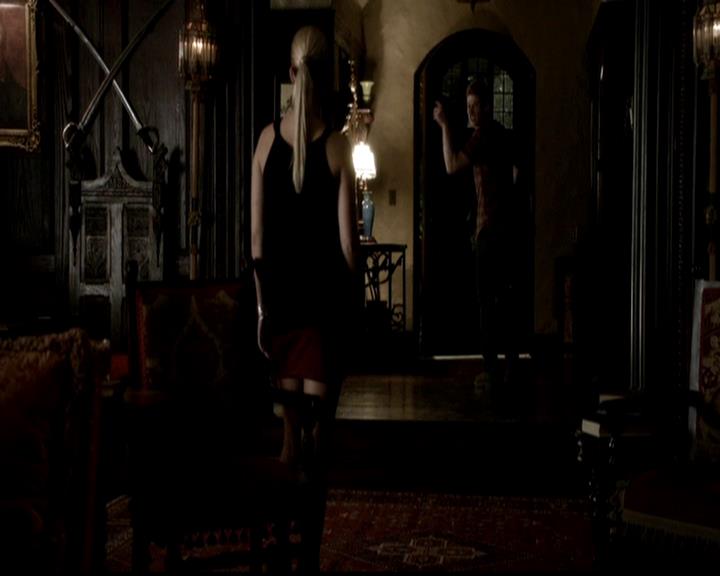 VampireDiariesWorld-dot-org_4x21ShesComeUndone1181.jpg