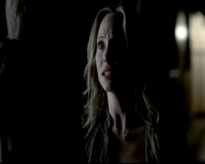 VampireDiariesWorld-dot-org_4x21ShesComeUndone1209.jpg