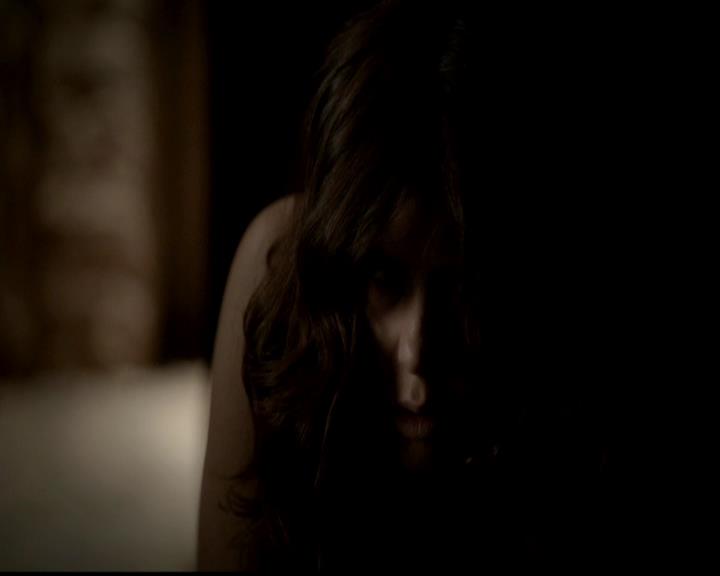 VampireDiariesWorld-dot-org_4x21ShesComeUndone1286.jpg