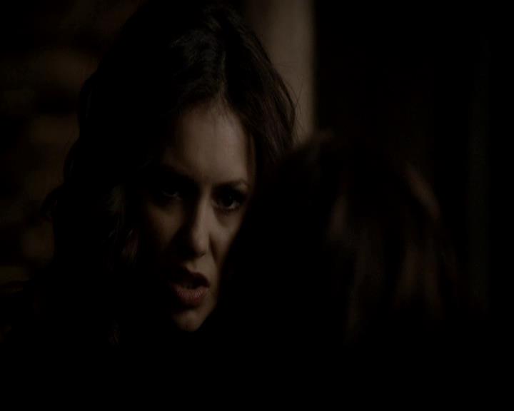 VampireDiariesWorld-dot-org_4x21ShesComeUndone1291.jpg