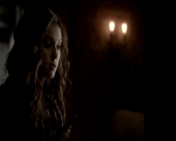 VampireDiariesWorld-dot-org_4x21ShesComeUndone1307.jpg