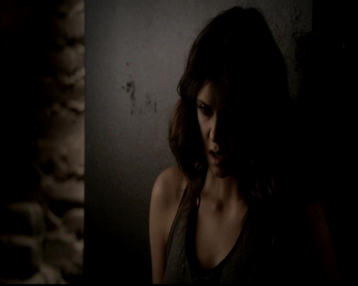 VampireDiariesWorld-dot-org_4x21ShesComeUndone1314.jpg