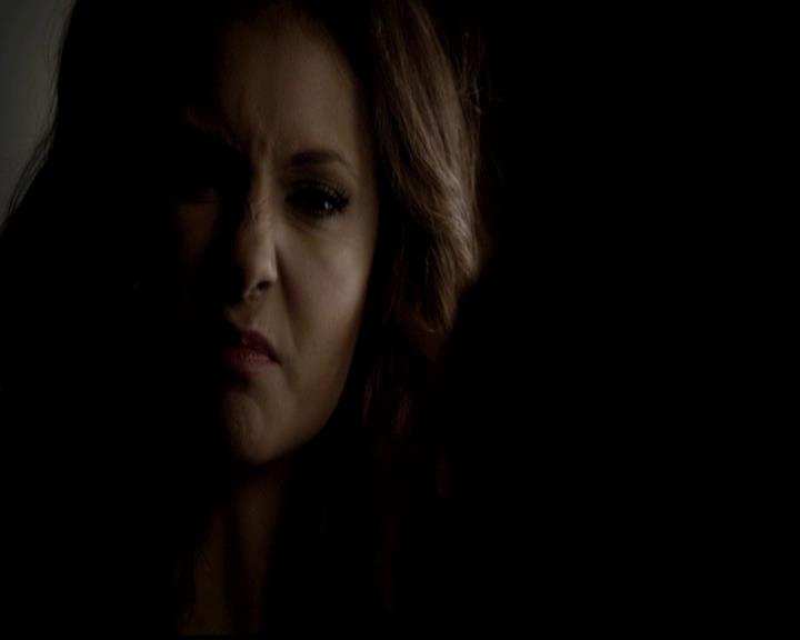 VampireDiariesWorld-dot-org_4x21ShesComeUndone1350.jpg