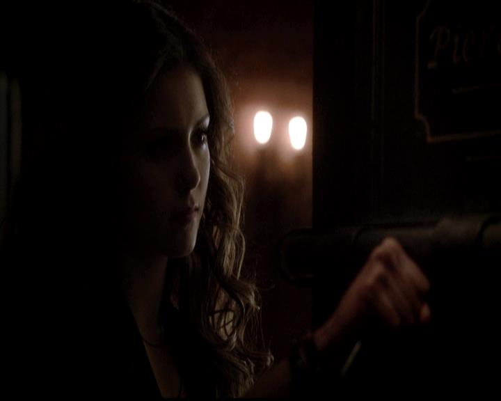 VampireDiariesWorld-dot-org_4x21ShesComeUndone1369.jpg