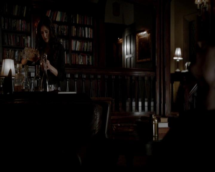 VampireDiariesWorld-dot-org_4x21ShesComeUndone1388.jpg