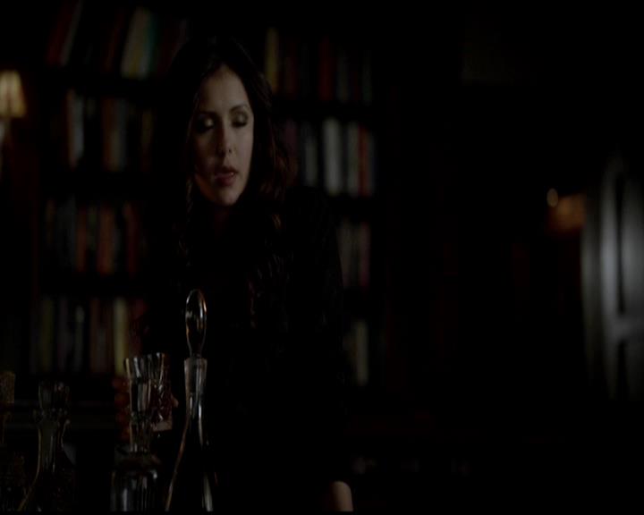 VampireDiariesWorld-dot-org_4x21ShesComeUndone1395.jpg