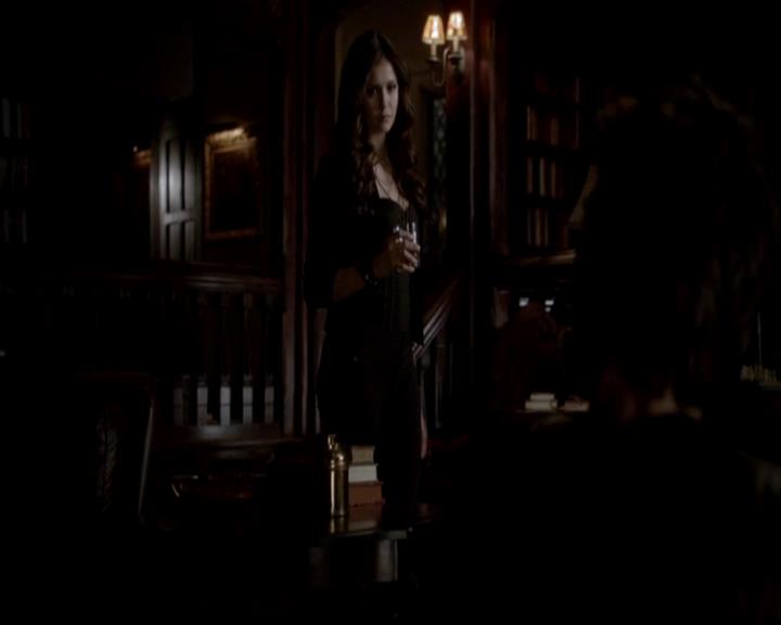 VampireDiariesWorld-dot-org_4x21ShesComeUndone1401.jpg