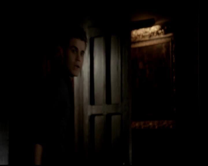 VampireDiariesWorld-dot-org_4x21ShesComeUndone1423.jpg