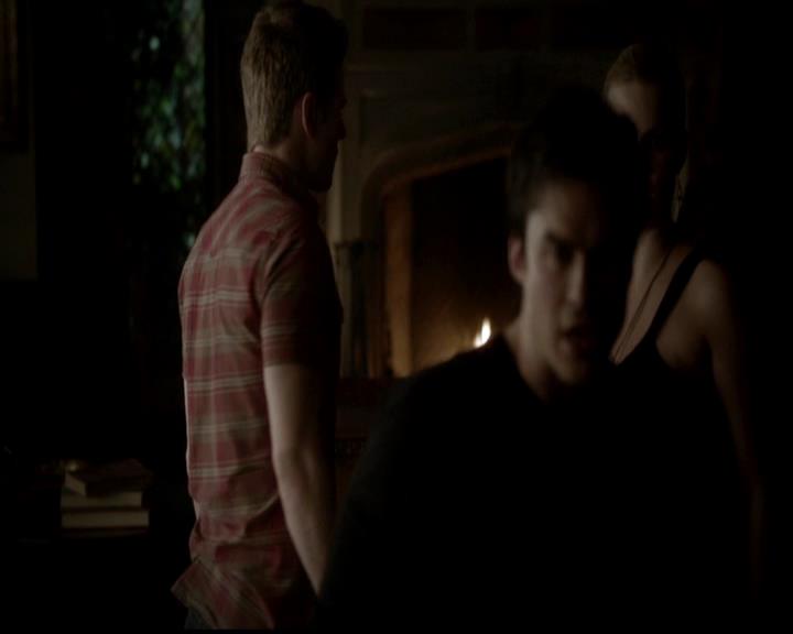 VampireDiariesWorld-dot-org_4x21ShesComeUndone1441.jpg