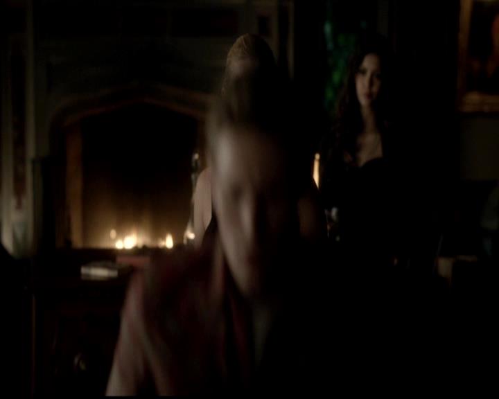 VampireDiariesWorld-dot-org_4x21ShesComeUndone1445.jpg