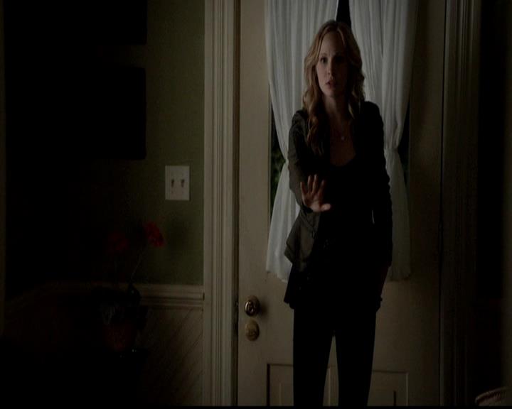 VampireDiariesWorld-dot-org_4x21ShesComeUndone1456.jpg