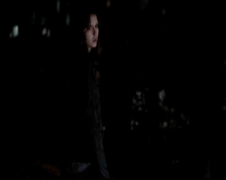 VampireDiariesWorld-dot-org_4x21ShesComeUndone1507.jpg