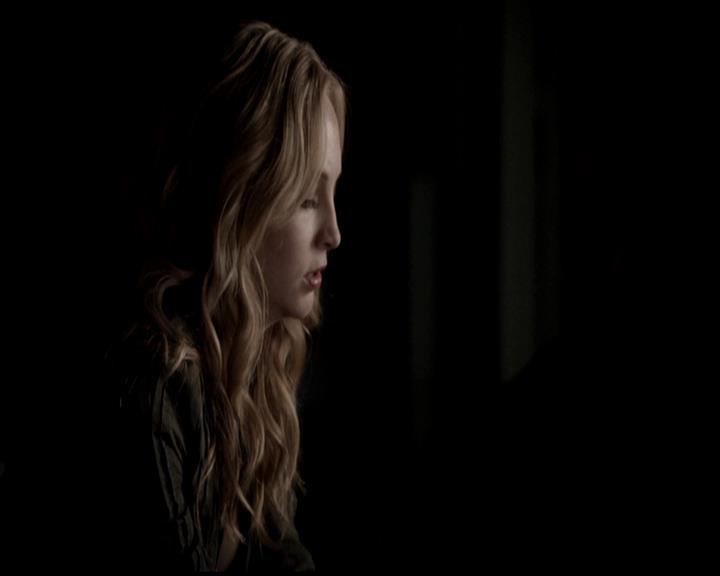 VampireDiariesWorld-dot-org_4x21ShesComeUndone1574.jpg