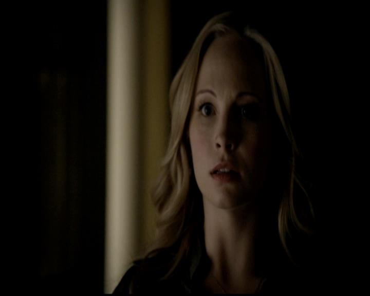 VampireDiariesWorld-dot-org_4x21ShesComeUndone1581.jpg