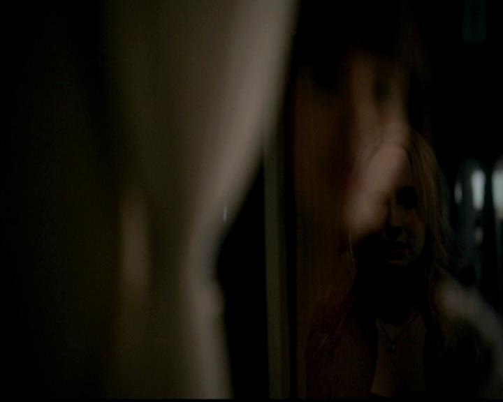 VampireDiariesWorld-dot-org_4x21ShesComeUndone1586.jpg