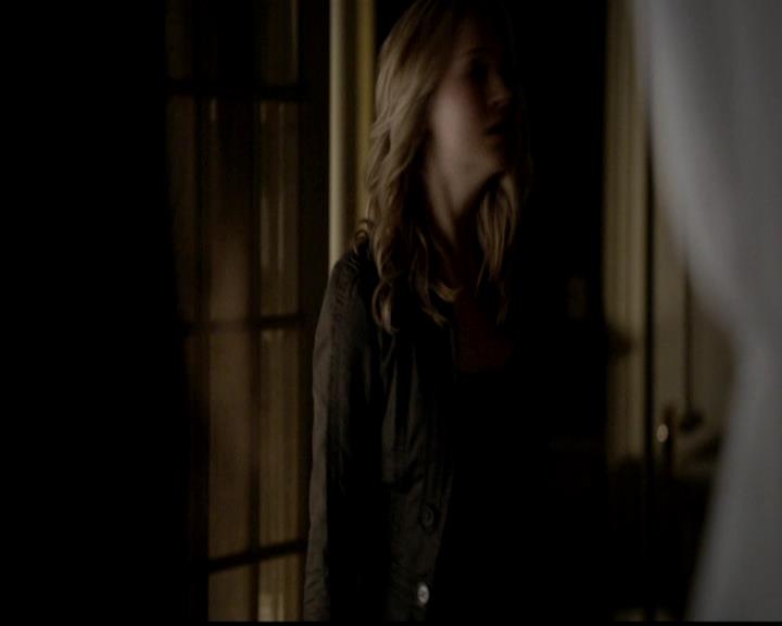 VampireDiariesWorld-dot-org_4x21ShesComeUndone1601.jpg