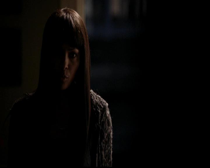 VampireDiariesWorld-dot-org_4x21ShesComeUndone1631.jpg