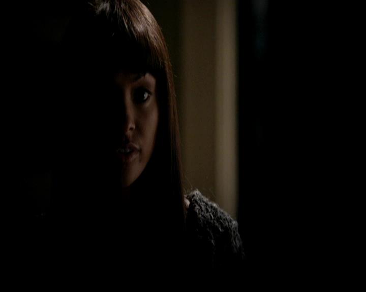 VampireDiariesWorld-dot-org_4x21ShesComeUndone1644.jpg