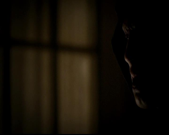 VampireDiariesWorld-dot-org_4x21ShesComeUndone1666.jpg