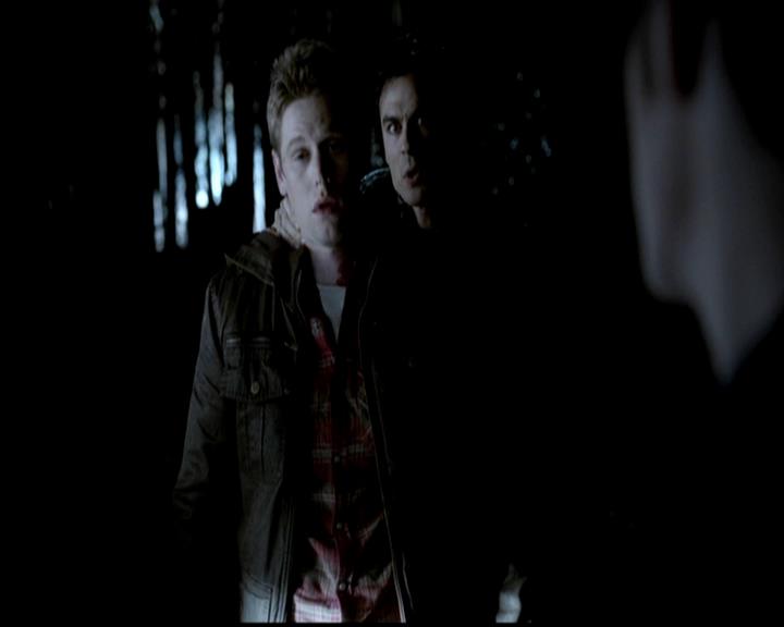 VampireDiariesWorld-dot-org_4x21ShesComeUndone1733.jpg