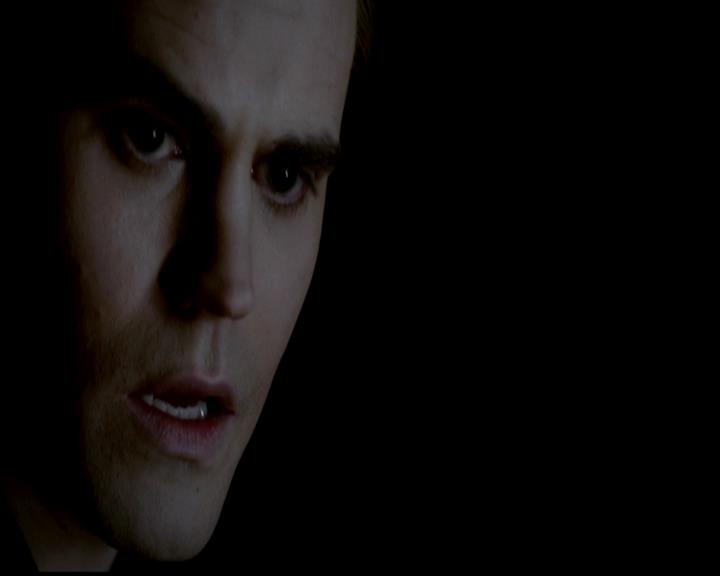 VampireDiariesWorld-dot-org_4x21ShesComeUndone1756.jpg