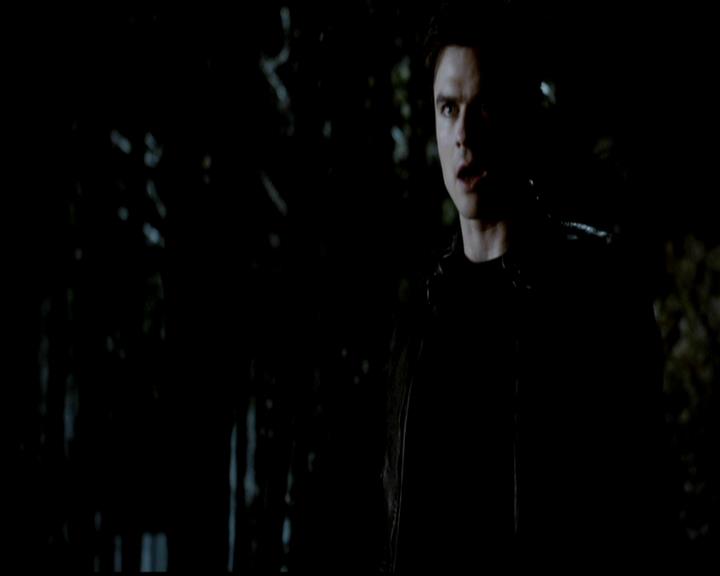 VampireDiariesWorld-dot-org_4x21ShesComeUndone1766.jpg