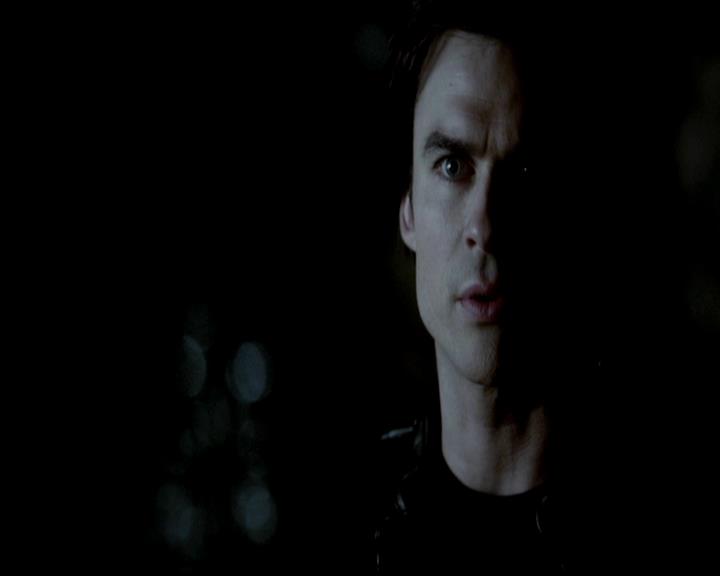 VampireDiariesWorld-dot-org_4x21ShesComeUndone1780.jpg