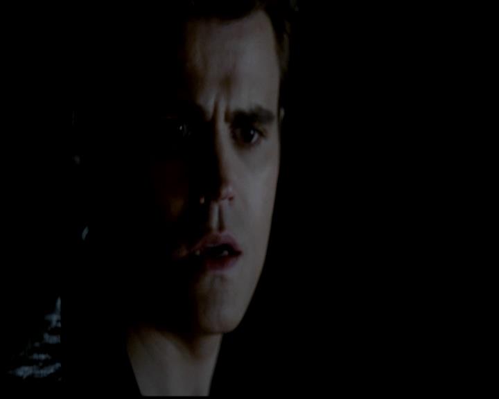 VampireDiariesWorld-dot-org_4x21ShesComeUndone1800.jpg