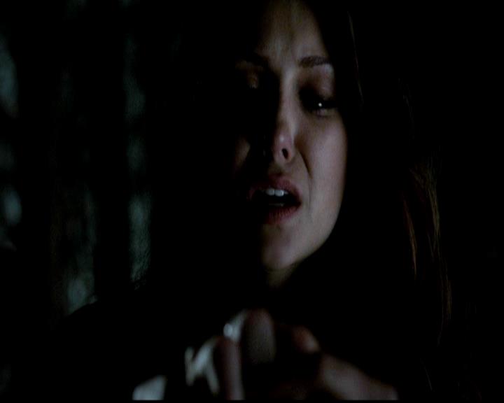 VampireDiariesWorld-dot-org_4x21ShesComeUndone1802.jpg