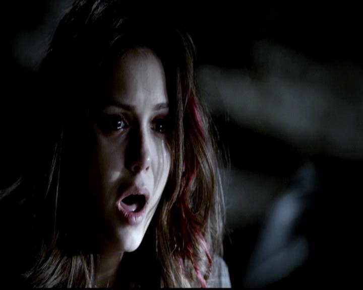 VampireDiariesWorld-dot-org_4x21ShesComeUndone1816.jpg