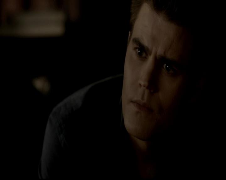 VampireDiariesWorld-dot-org_4x21ShesComeUndone2244.jpg