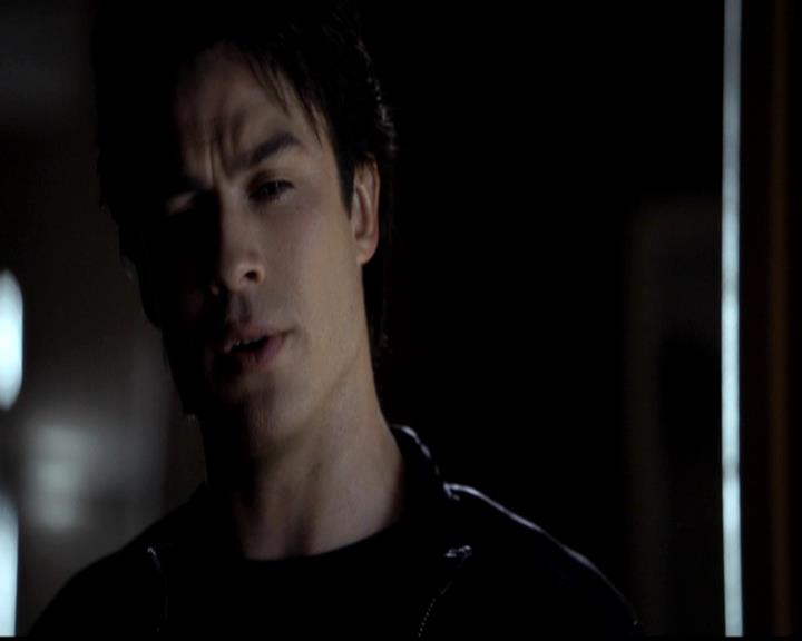 VampireDiariesWorld-dot-org_4x22TheWalkingDead0326.jpg