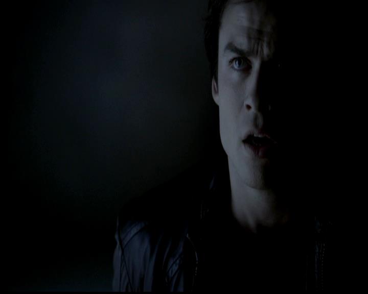 VampireDiariesWorld-dot-org_4x22TheWalkingDead0843.jpg